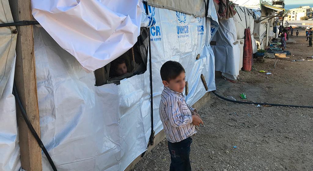 In Lebanon, #Christmasforall arrives in the houses half-destroyed by the explosion in the port of Beirut and in the refugee camps: a sign of hope and reconstruction